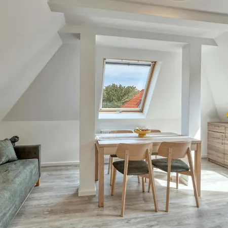 아파트 3 Bedroom Stunning In